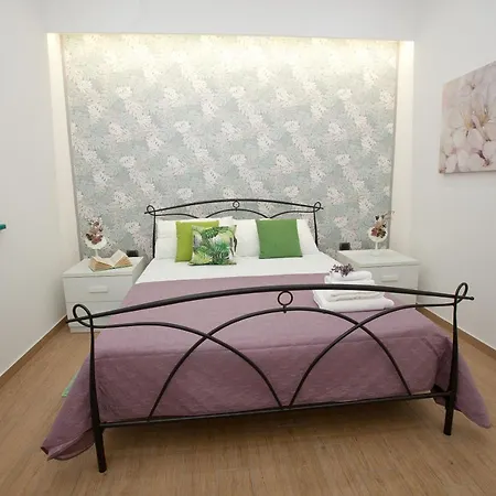 Bed & Breakfast Ponte Valle Pompei 4*